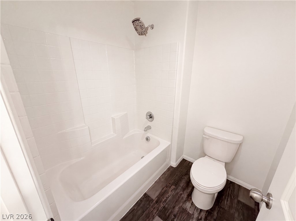 1911 Luxor Lights Avenue Property Photo 37