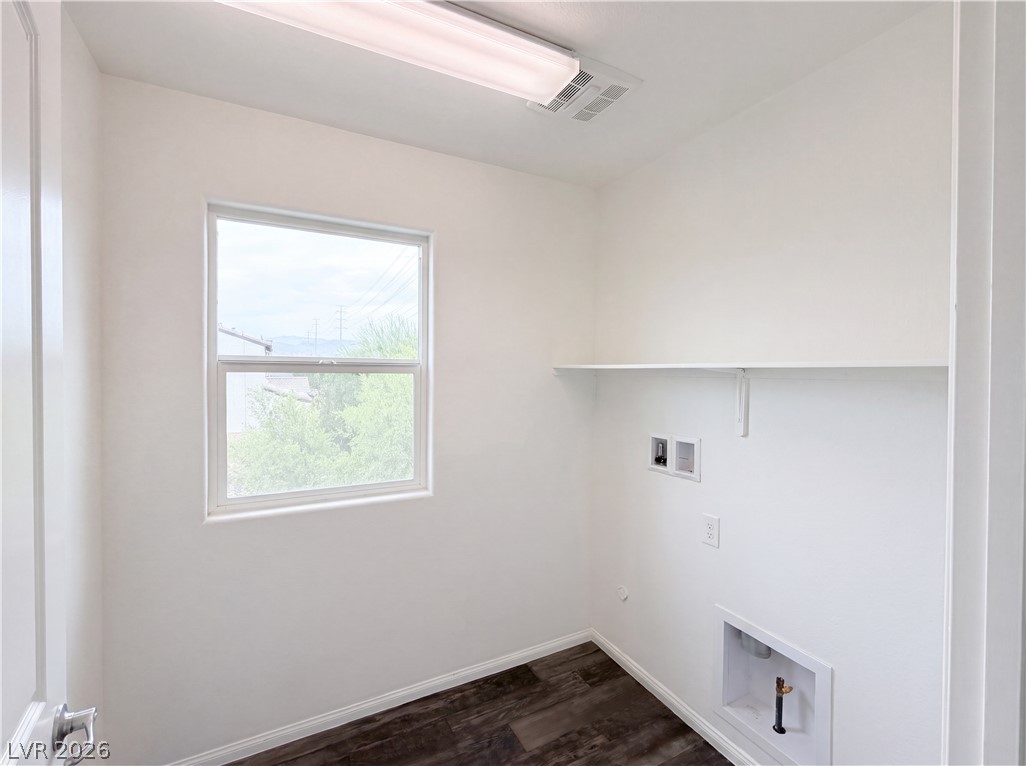 1911 Luxor Lights Avenue Property Photo 41