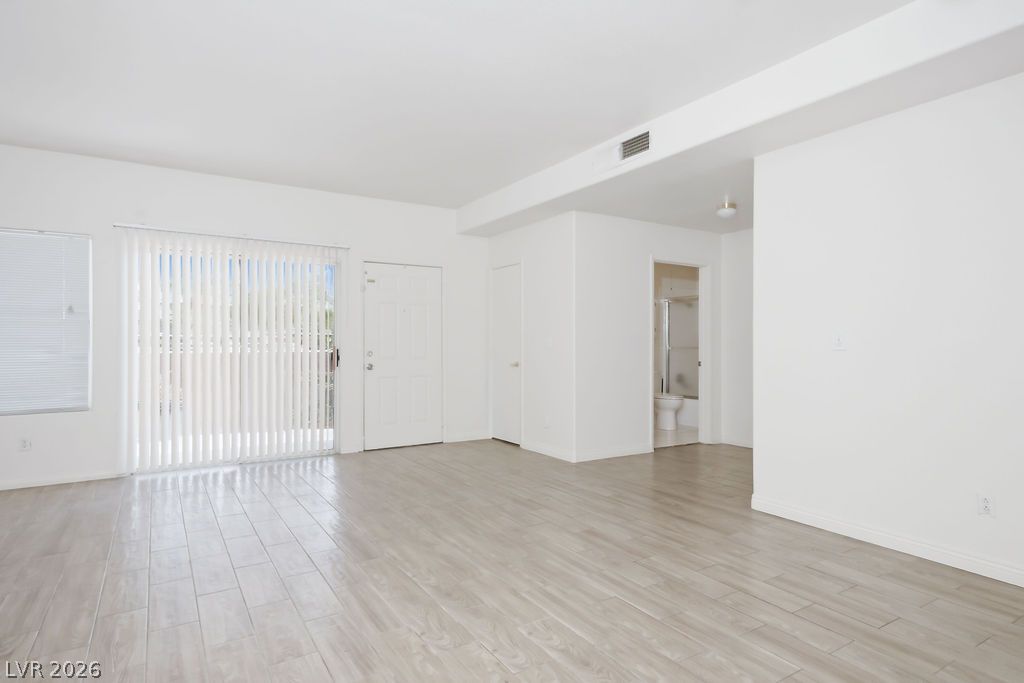 5125 West Reno Avenue 1068 Property Photo 7