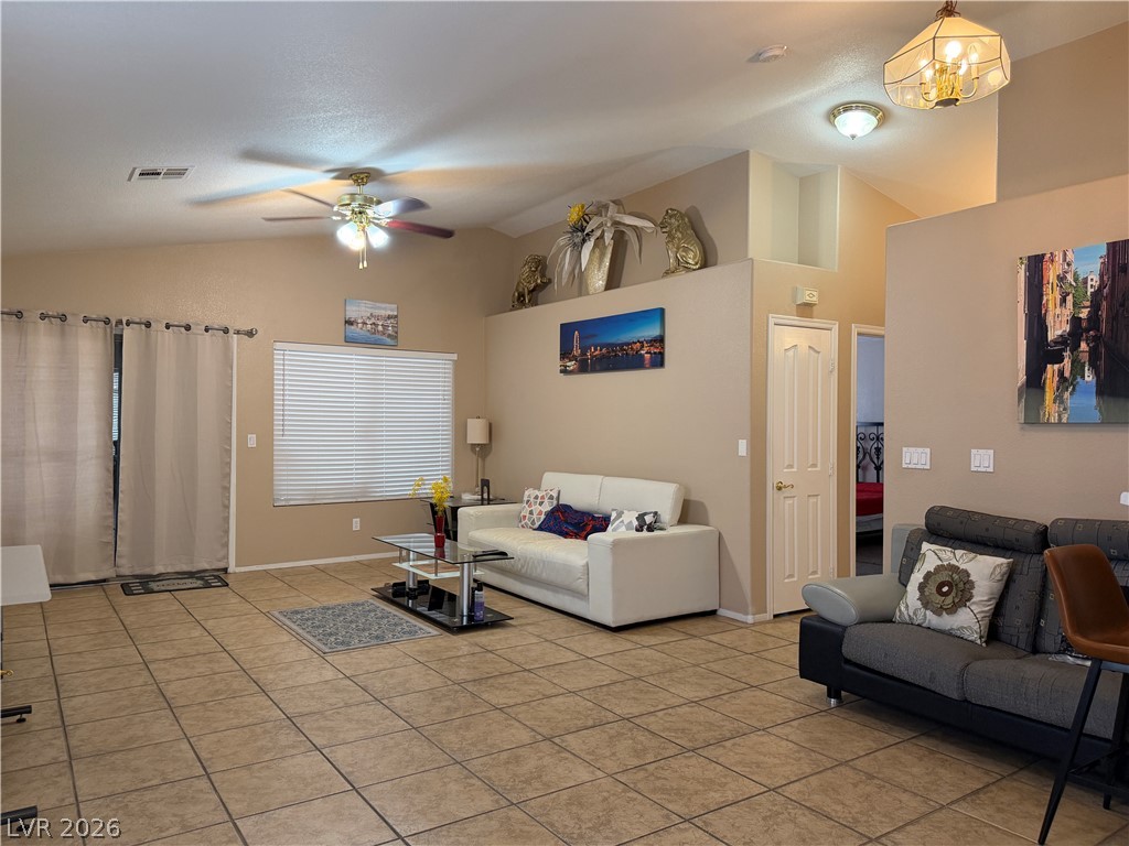 868 Worrell Avenue Property Photo 8
