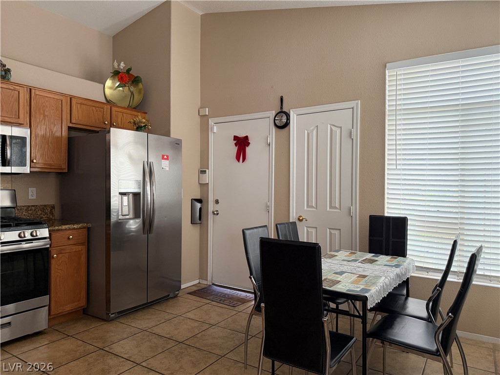 868 Worrell Avenue Property Photo 9