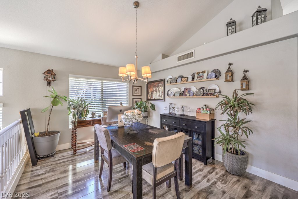 2848 Via Terra Street Property Photo 7