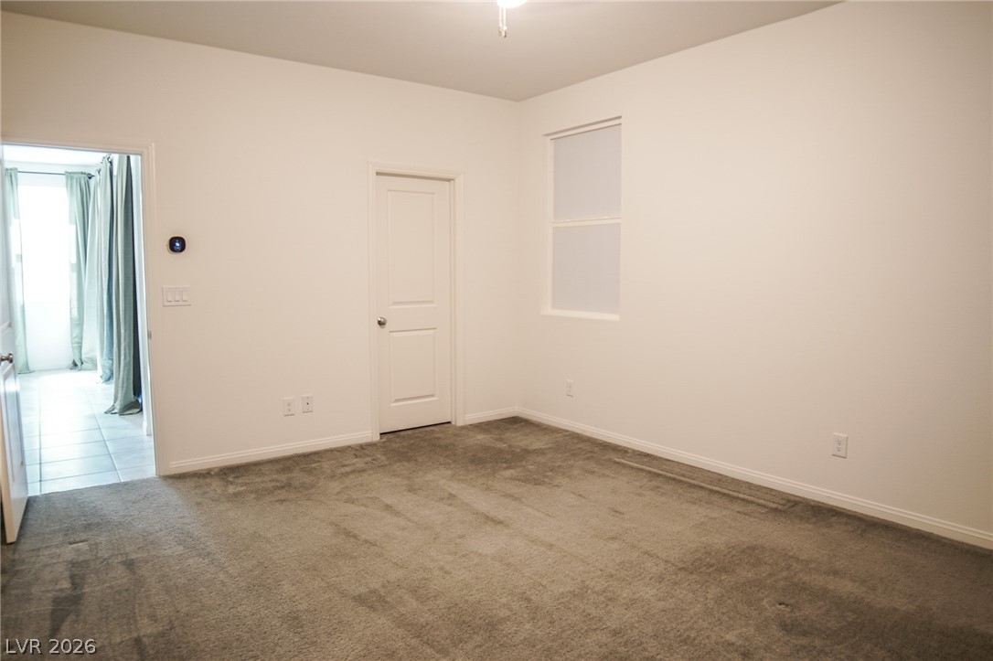 1818 Vibrant Barn Avenue Property Photo 15
