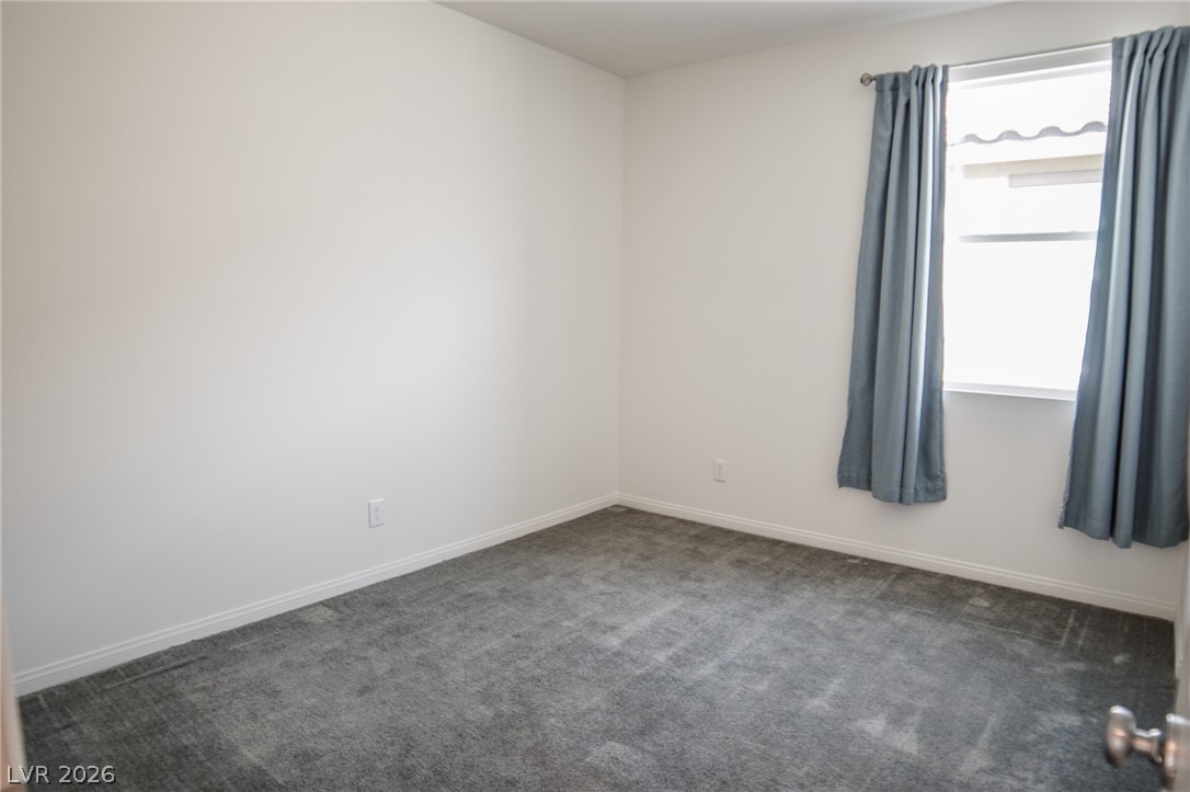 1818 Vibrant Barn Avenue Property Photo 18