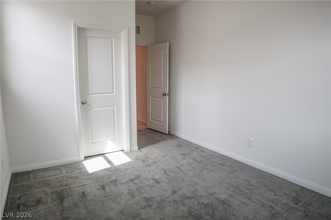 1818 Vibrant Barn Avenue Property Photo 22