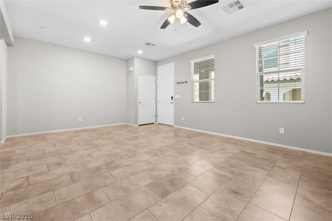 72 Lomita Heights Drive Property Photo 6