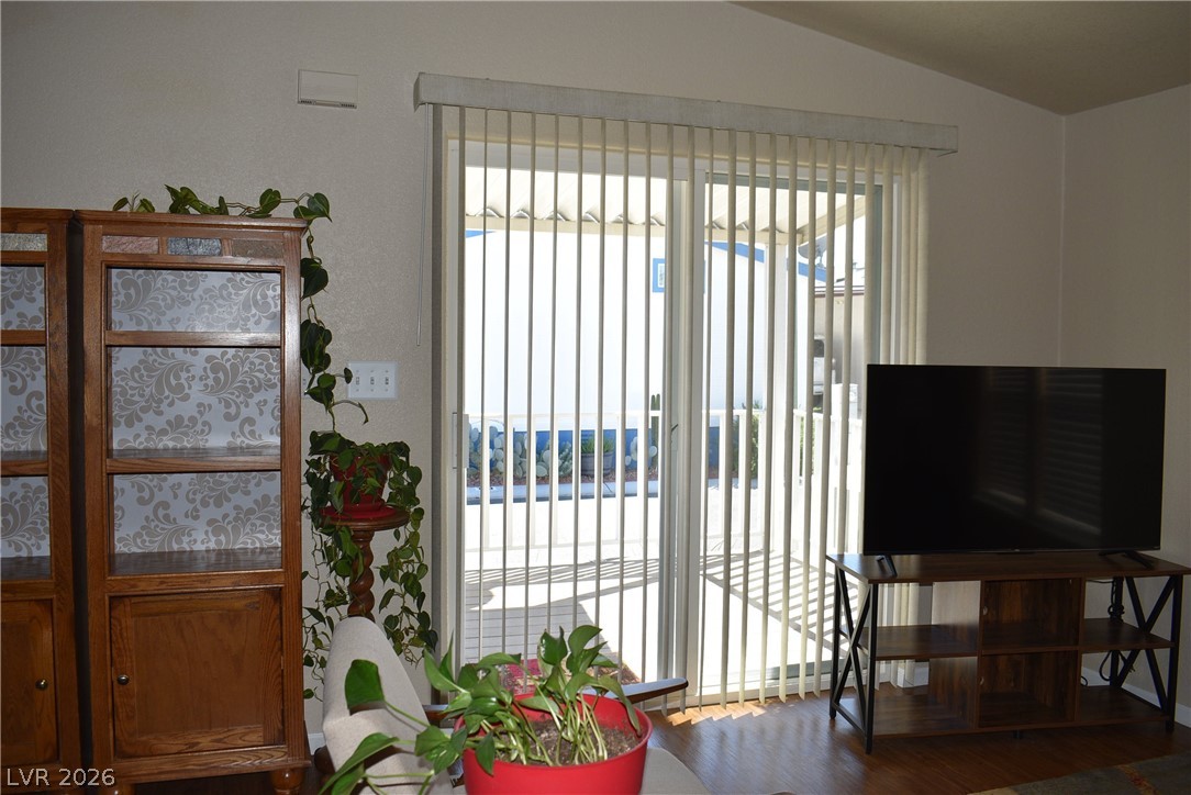 781 Montecito Drive Property Photo 6