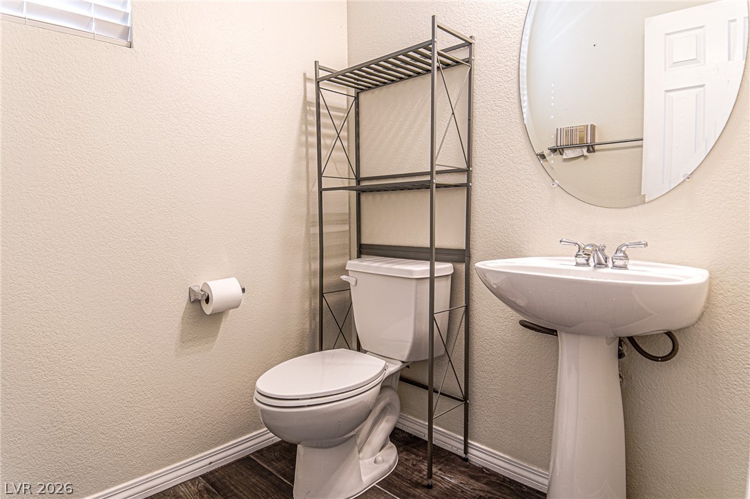 6545 Black Oaks Street Property Photo 6