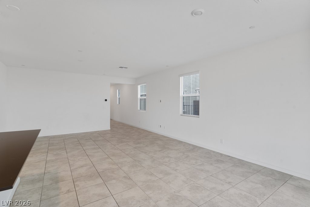2852 Frabiele Street Property Photo 13