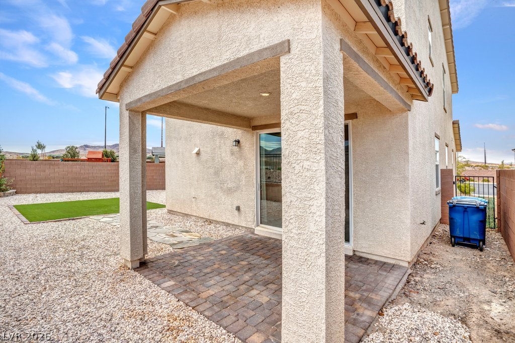 2852 Frabiele Street Property Photo 40