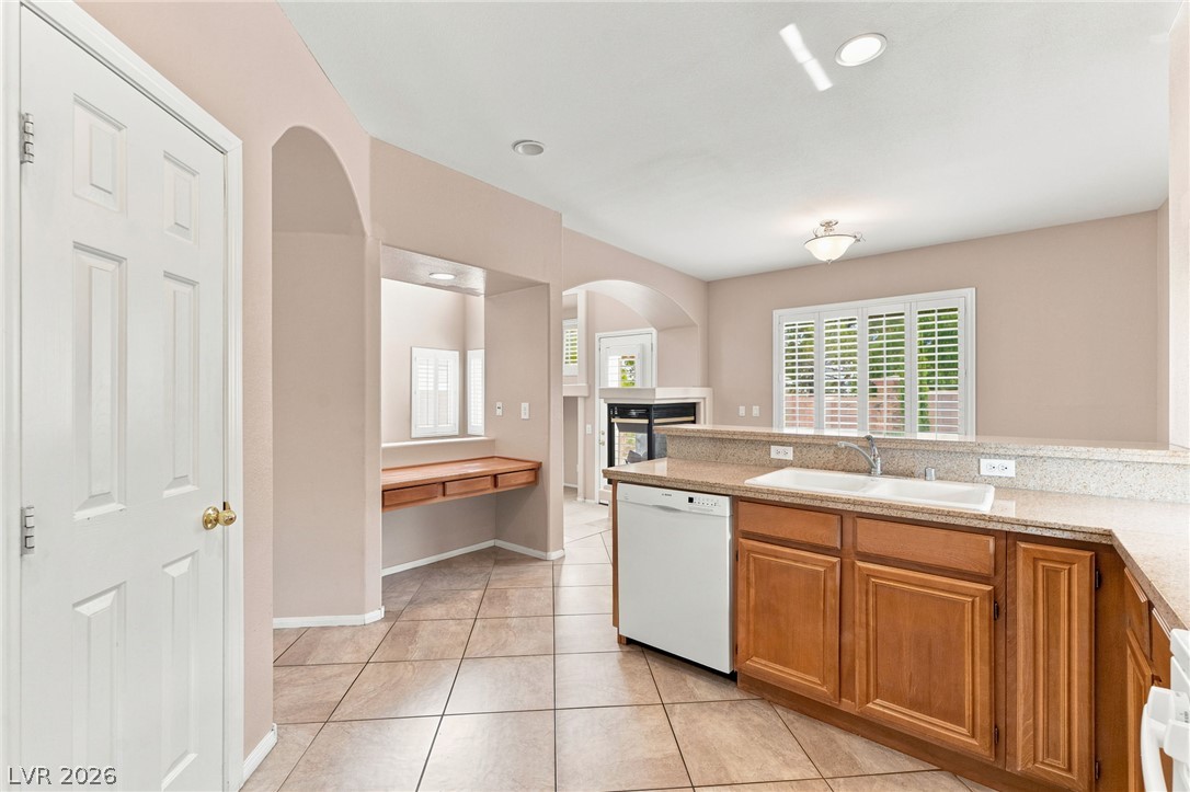11436 Diveley Avenue Property Photo 29