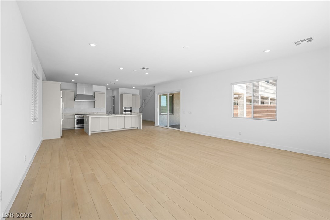 10052 Decano Ridge Street Property Photo 4