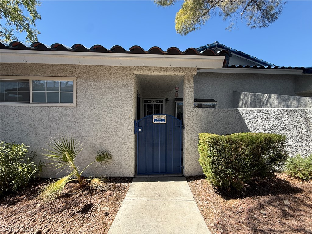 2036 Bavington Drive C Property Photo 1