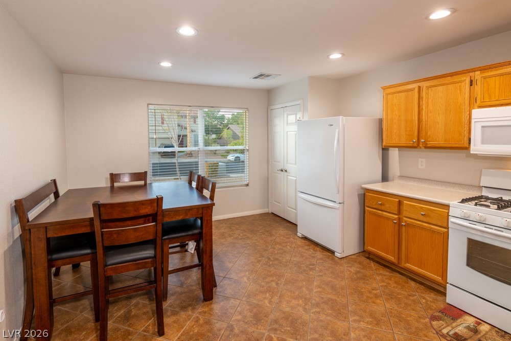 181 Sandhill Crane Avenue Property Photo 10