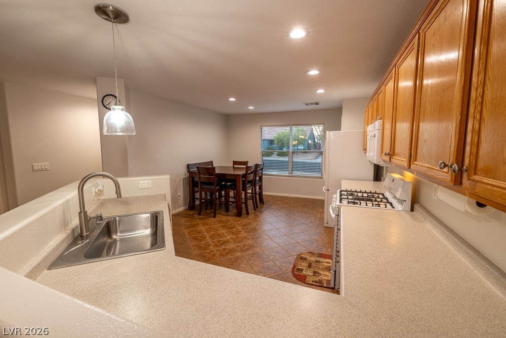 181 Sandhill Crane Avenue Property Photo 11