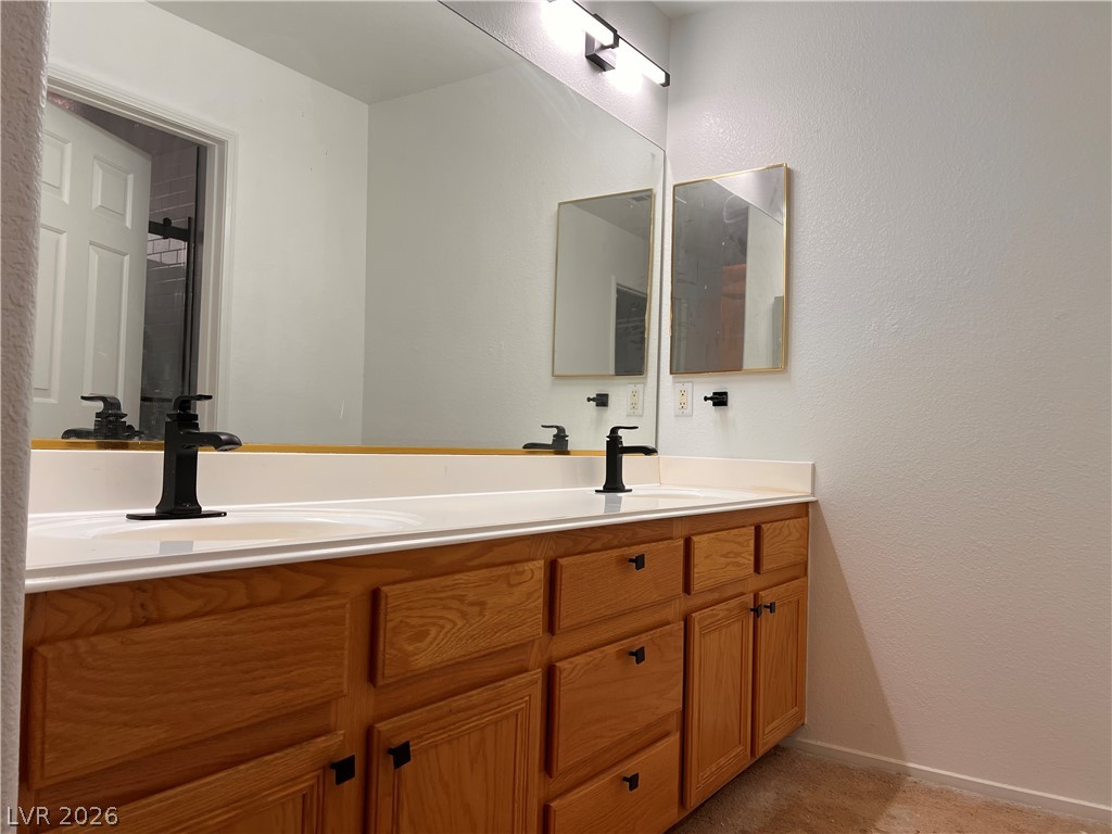 9316 Mountain Range Avenue Property Photo 8
