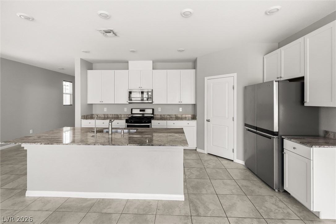 10163 Kings Amethyst Street Property Photo 6