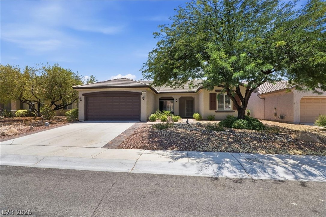 2577 Gilbertville Avenue Property Photo 1