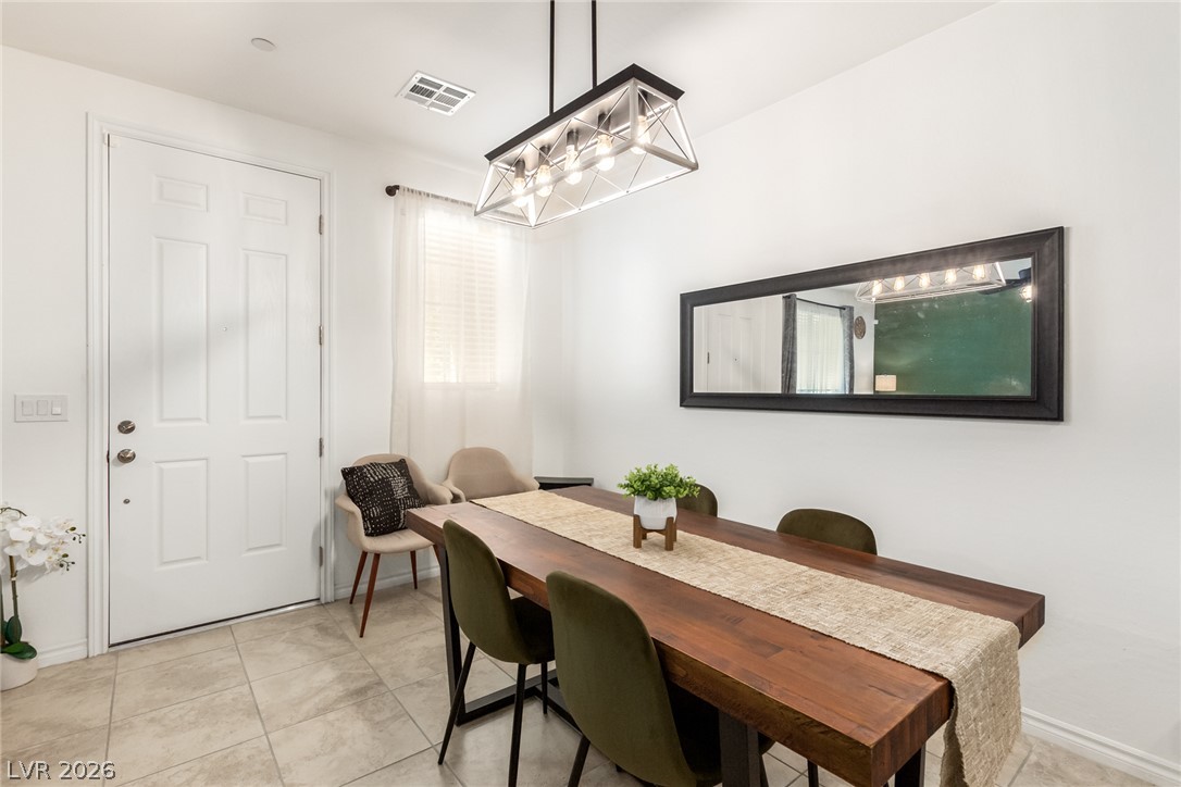 825 Star Estates Avenue Property Photo 7