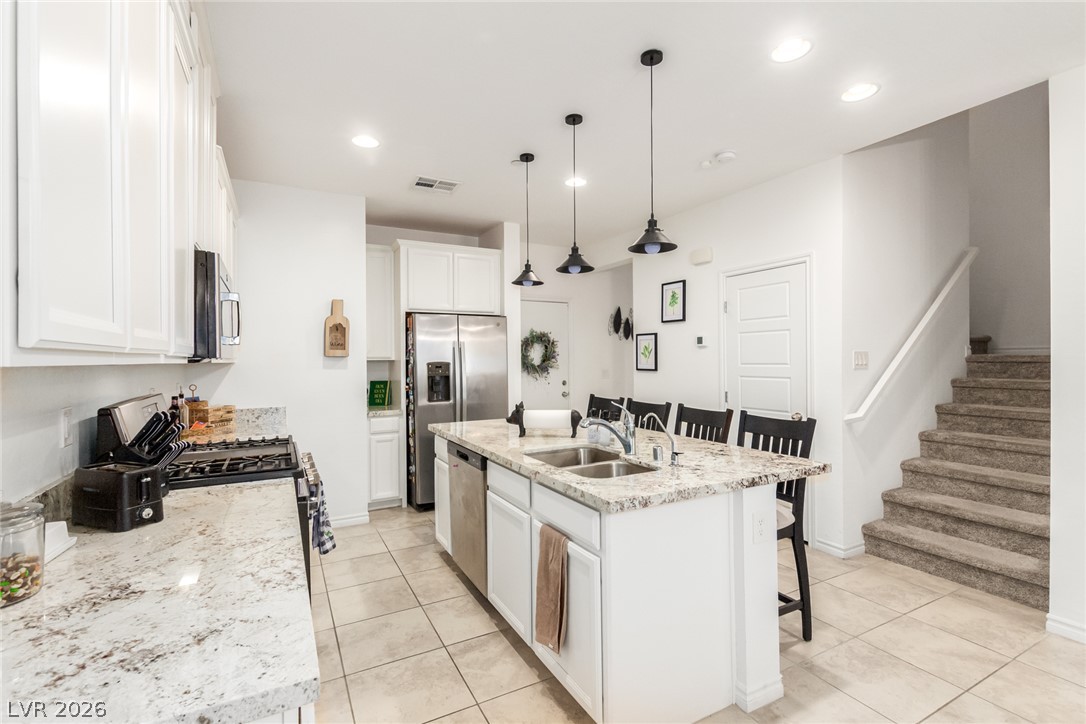 825 Star Estates Avenue Property Photo 10