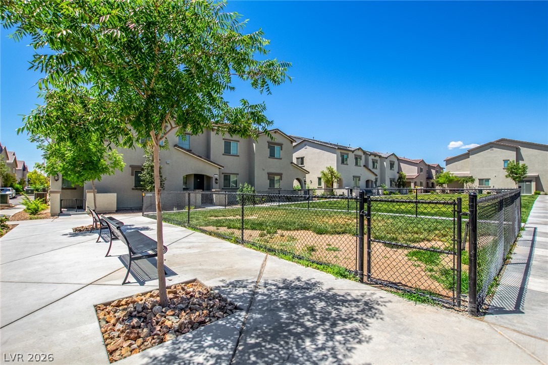 825 Star Estates Avenue Property Photo 29