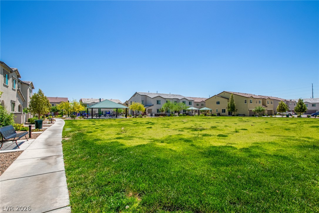 825 Star Estates Avenue Property Photo 35
