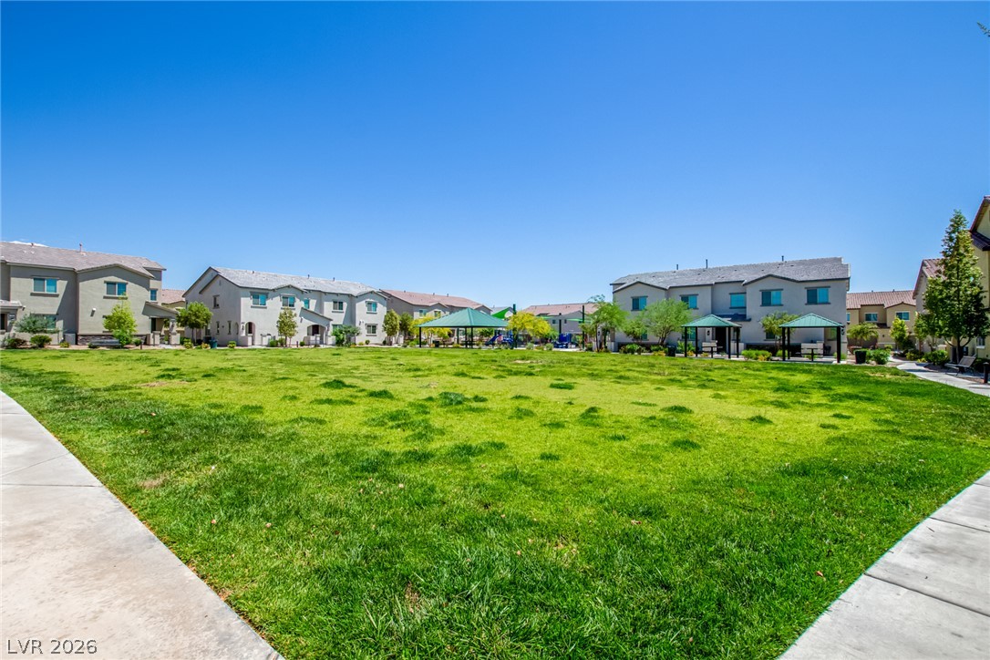 825 Star Estates Avenue Property Photo 36