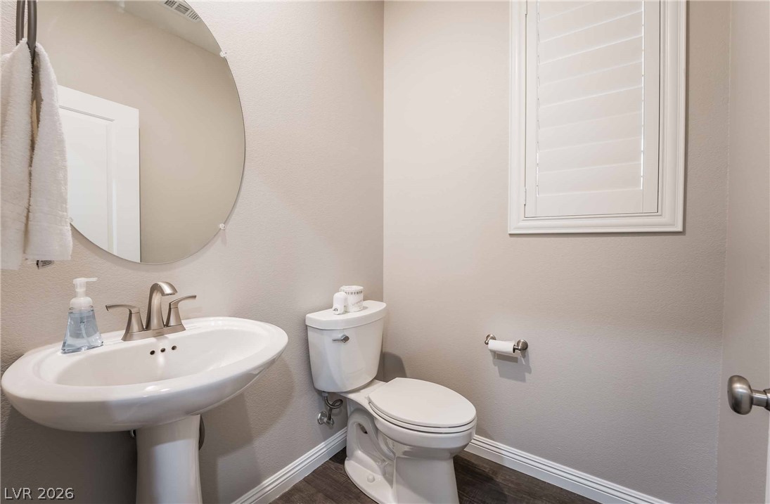5378 Silver Branch Avenue Property Photo 3