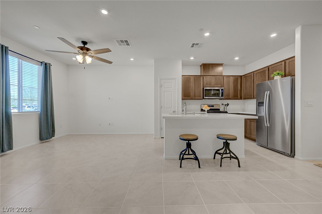 909 Kyanite Lane Property Photo 15