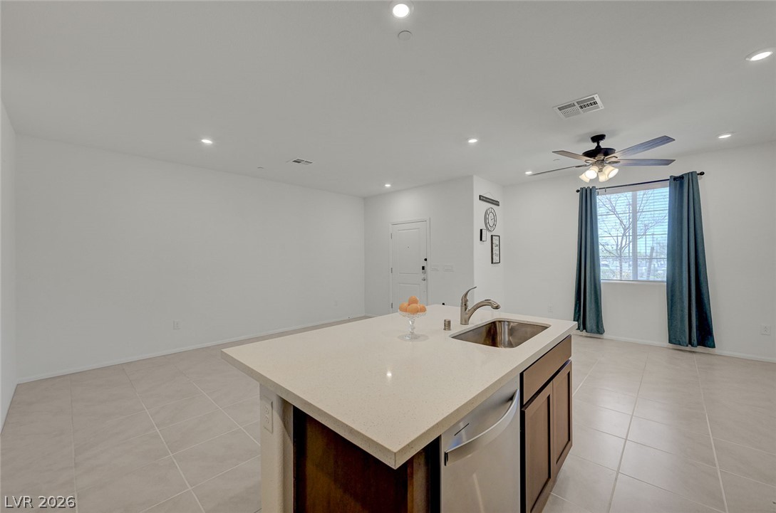909 Kyanite Lane Property Photo 21