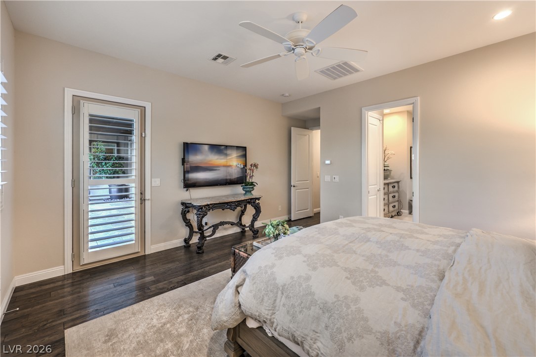 6842 Regency Crest Avenue Property Photo 29