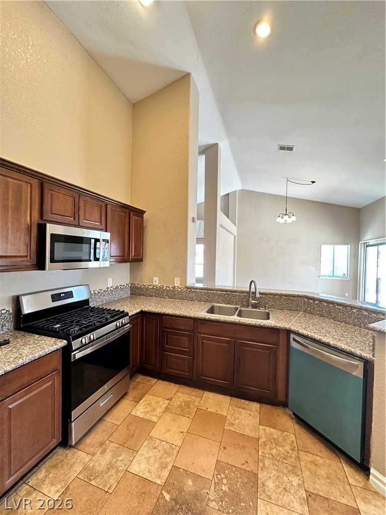 3910 Amy Marie Court Property Photo 6