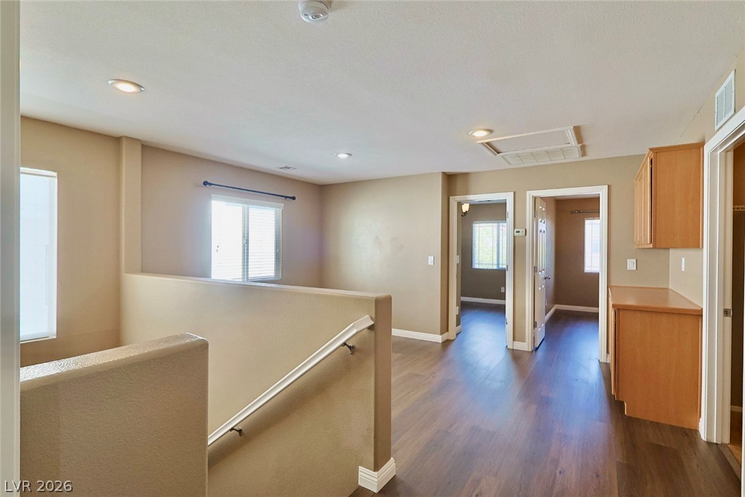 10643 Tray Mountain Avenue Property Photo 13
