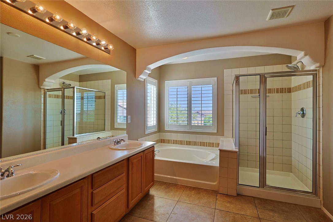 10643 Tray Mountain Avenue Property Photo 22