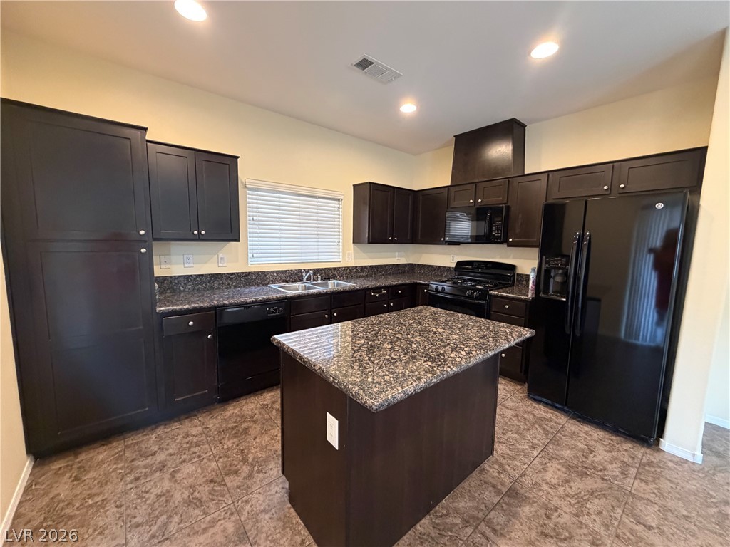 10629 Axis Mountain Court Property Photo 3