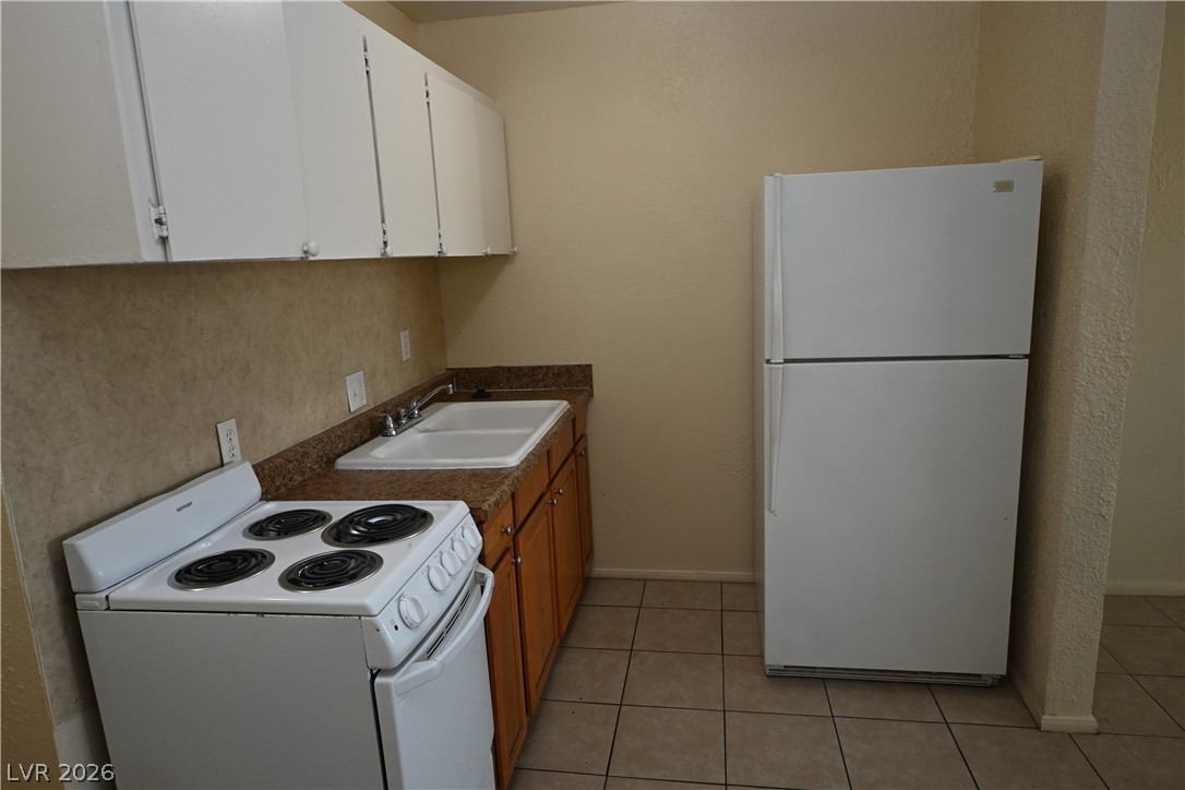 3021 East Carey Avenue 4 Property Photo 6
