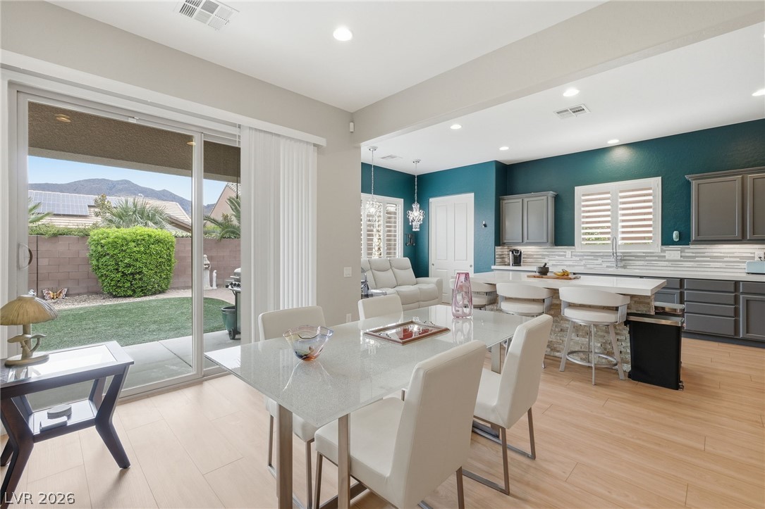 2682 Paris Amour Street Property Photo 11