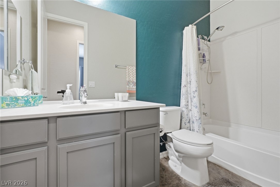 2682 Paris Amour Street Property Photo 22