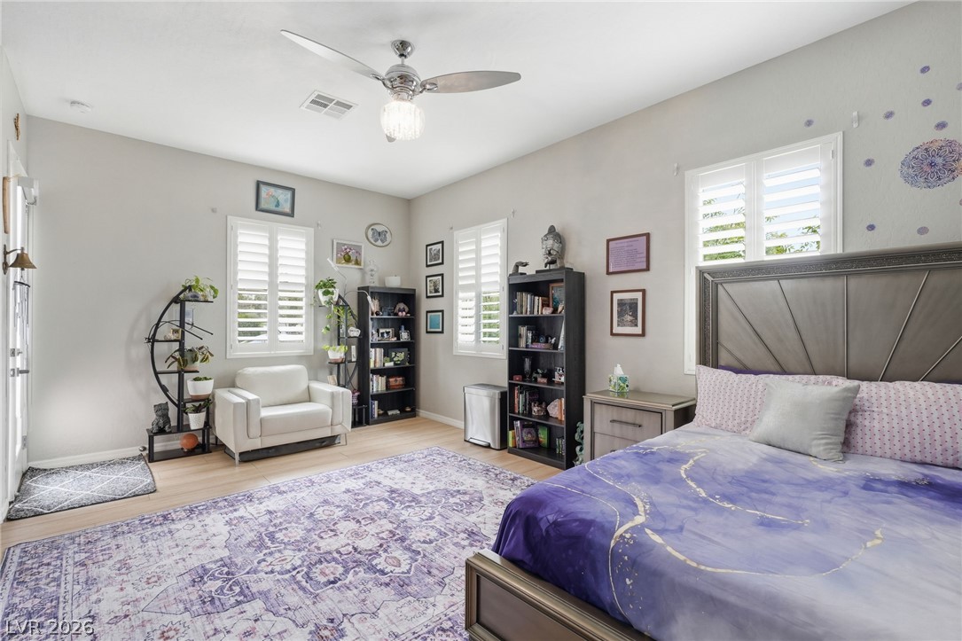 2682 Paris Amour Street Property Photo 34