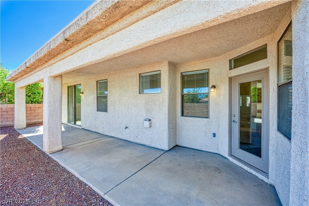 7530 Splashing Rock Drive Property Photo 31