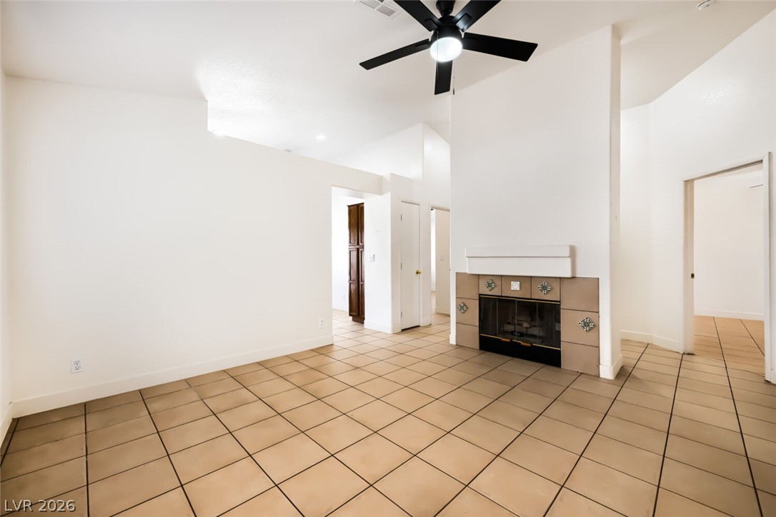 5737 Grand Entries Drive Property Photo 3