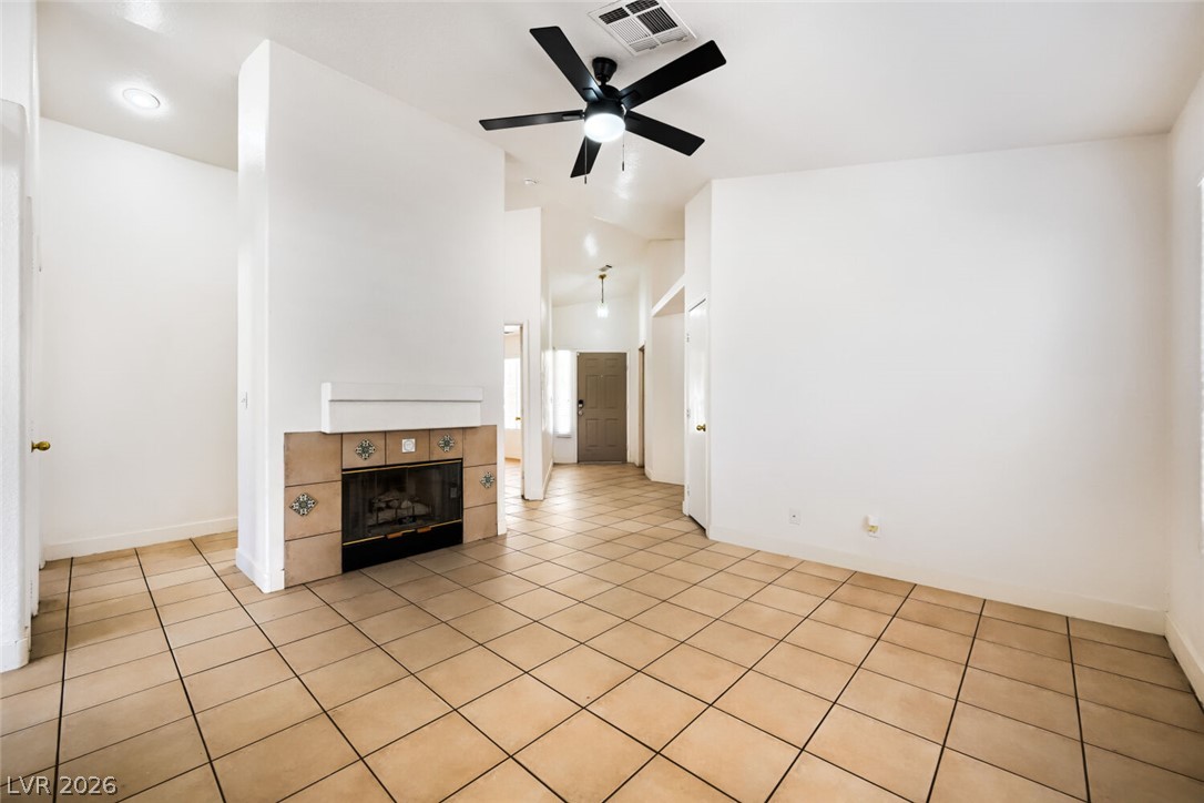 5737 Grand Entries Drive Property Photo 4