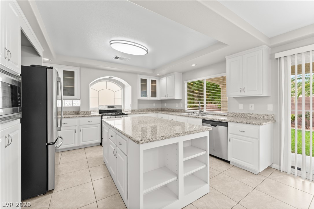 6541 Ironbound Bay Avenue Property Photo 18