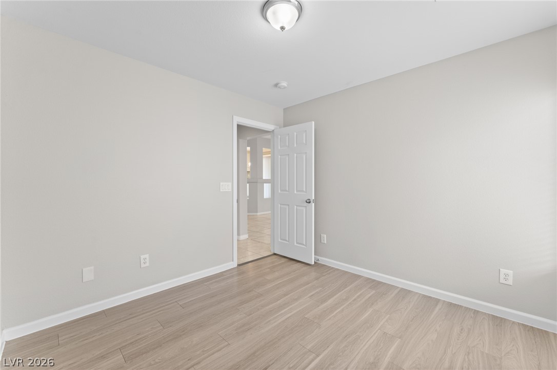 6541 Ironbound Bay Avenue Property Photo 24