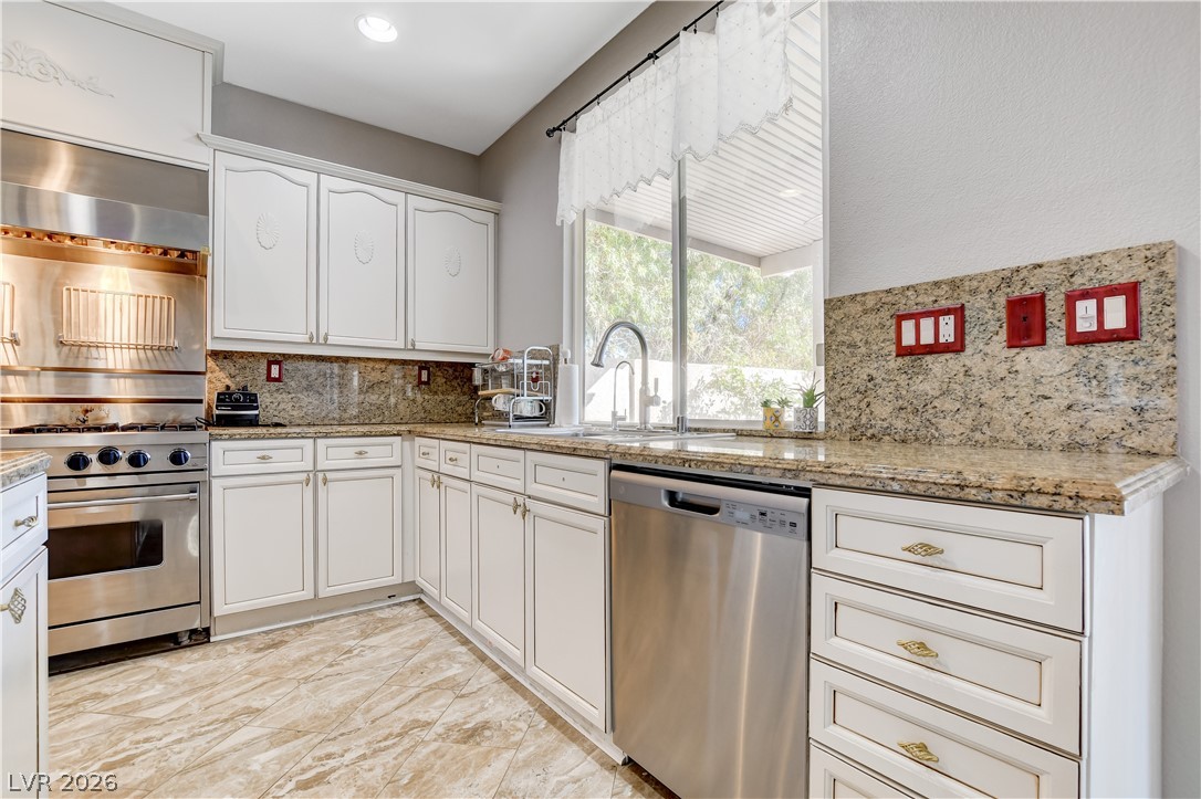 1693 Ravanusa Drive Property Photo 21