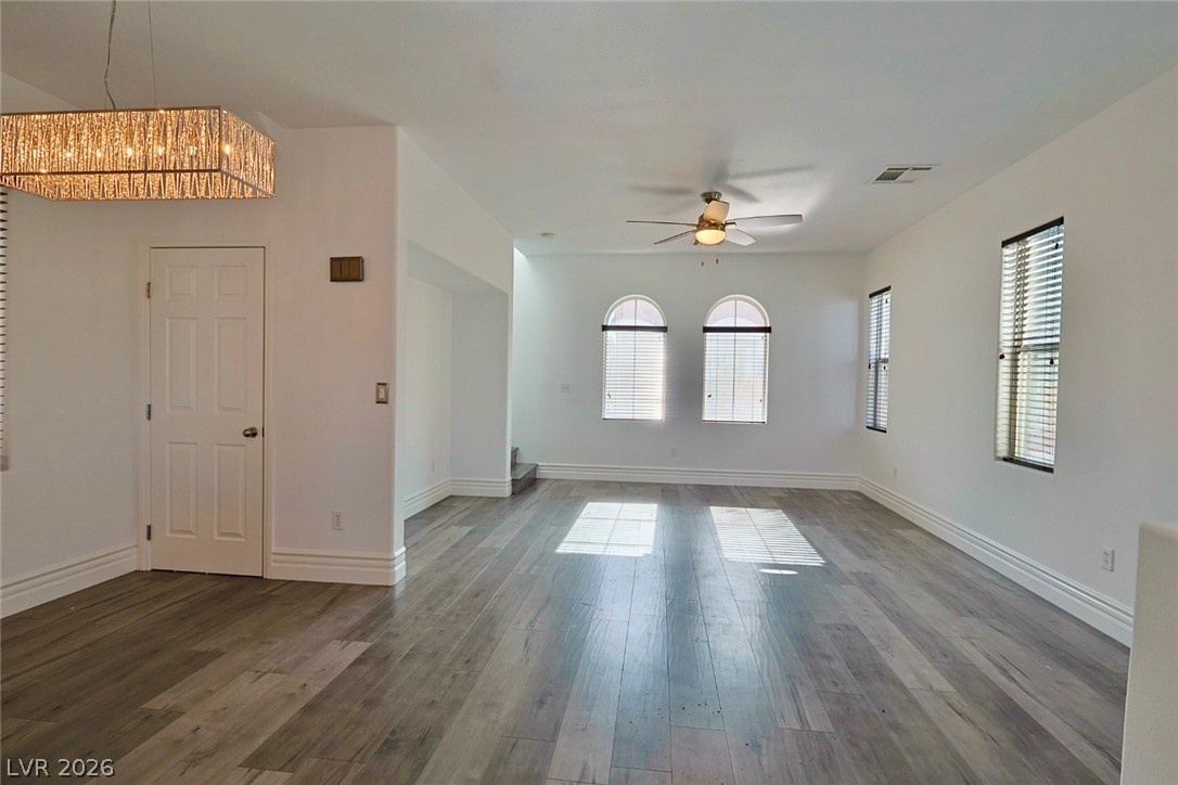 9578 Summer Furnace Street Property Photo 15