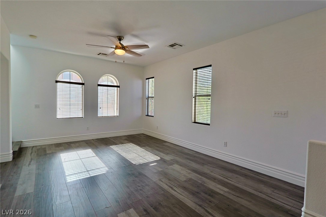 9578 Summer Furnace Street Property Photo 16