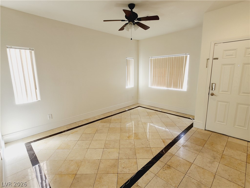 10544 Blanca Peak Avenue Property Photo 8