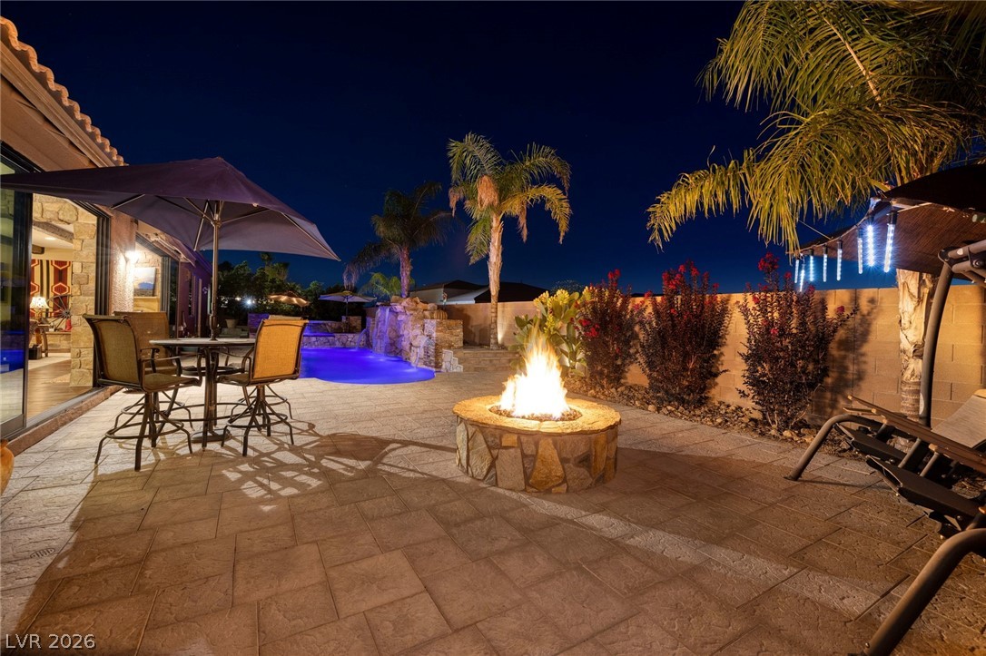 7347 Peace Rose Street Property Photo 4
