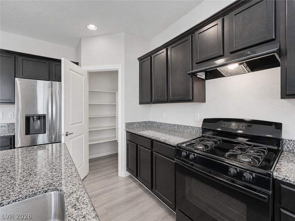 7711 Coral Cactus Court Property Photo 13
